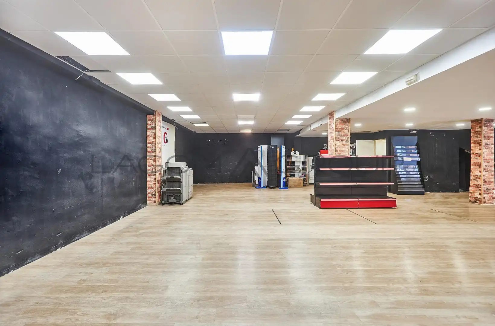 Business premises for sale in Passeig Maragall, imagen 10