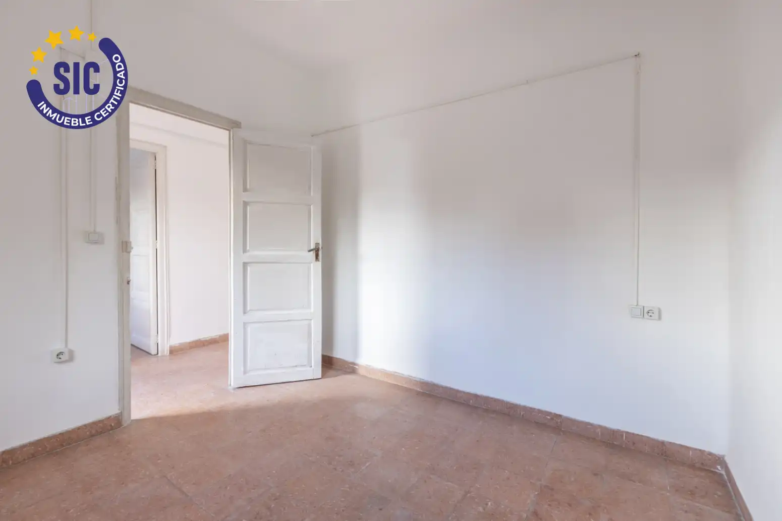 Haus oder Chalet zum Verkauf in Serra mit Privatgarten und Terrasse