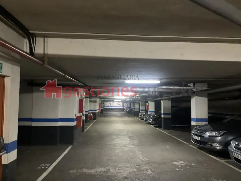Garage zur Miete in Ibarrekolanda, 26, Ibarrekolanda