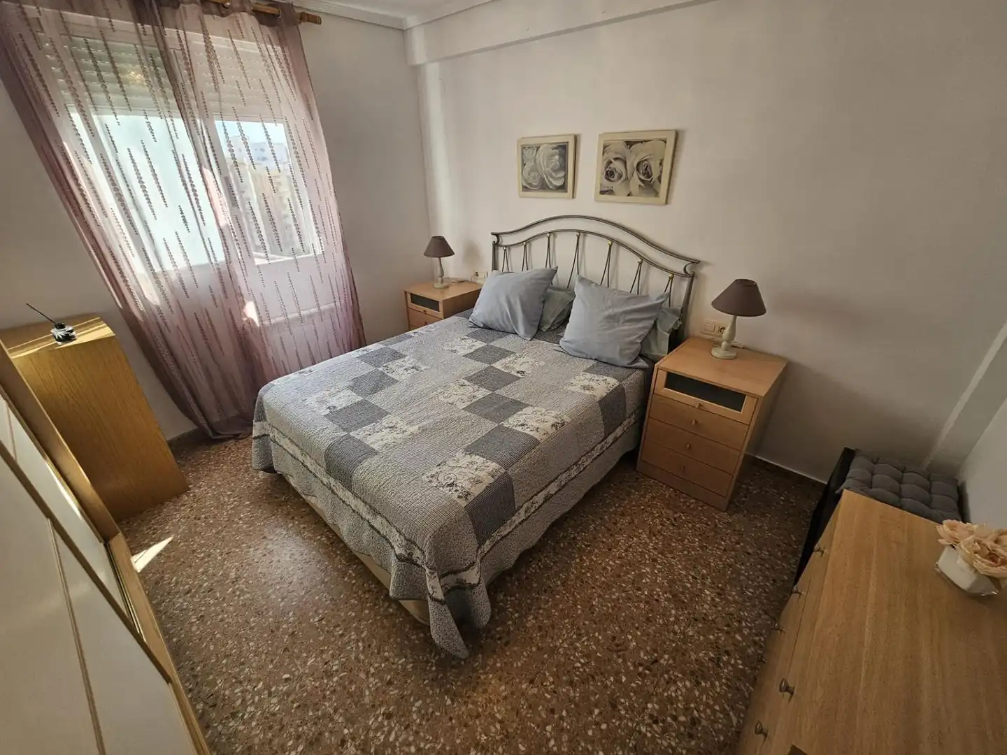 Attic for rent in Avenida de Valencia - Avenida de Casalduch