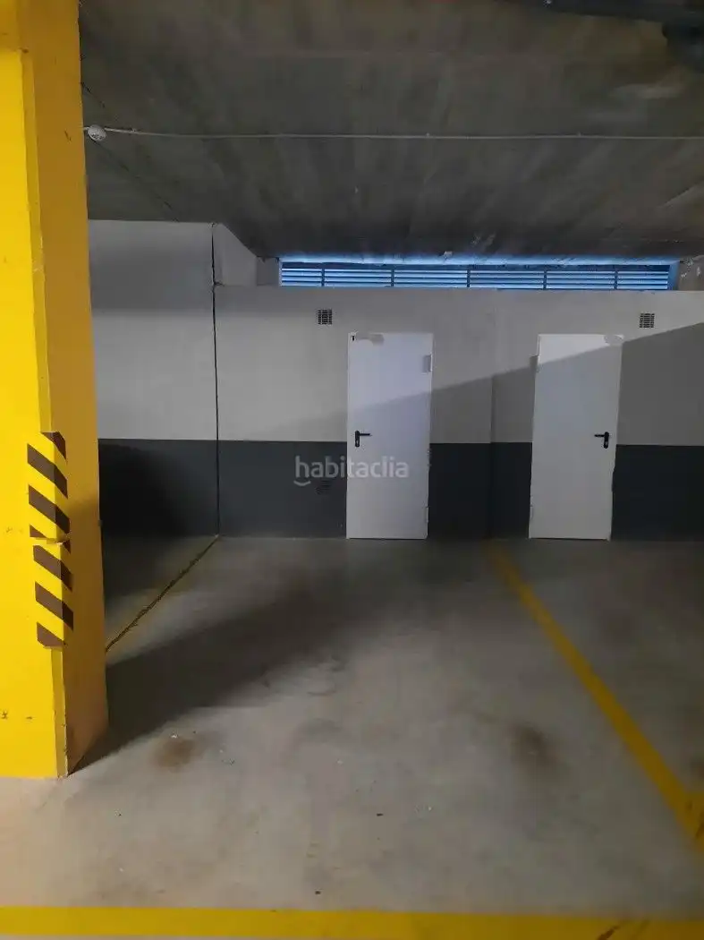 Einzelparkplatz zum Verkauf in Carrer de Galícia 17, imagen 3