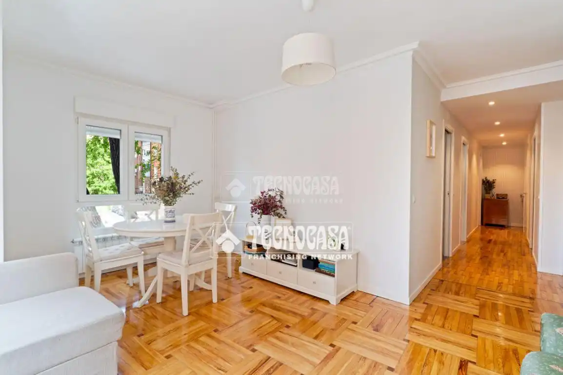 Sala de estar de Piso en venta en Madrid con Aire acondicionado, Calefacción y Parquet