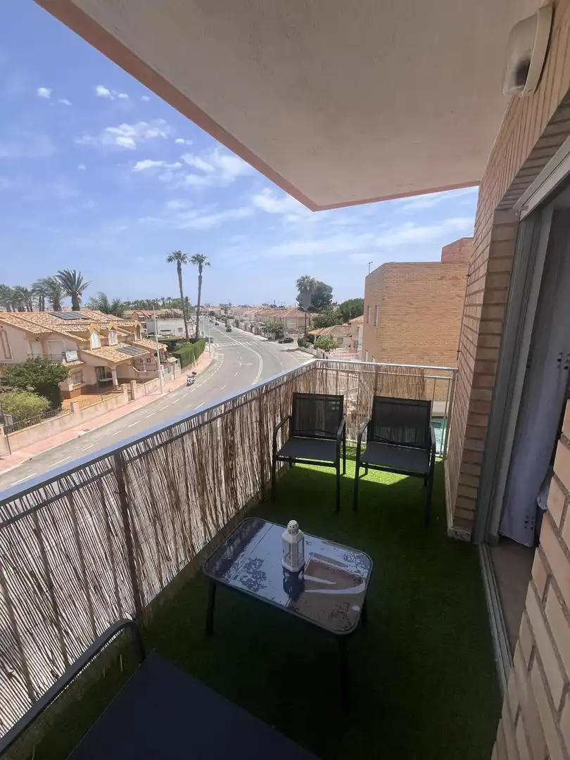 Apartamento con ascensor en alquiler en Santiago de la Ribera, imagen 2