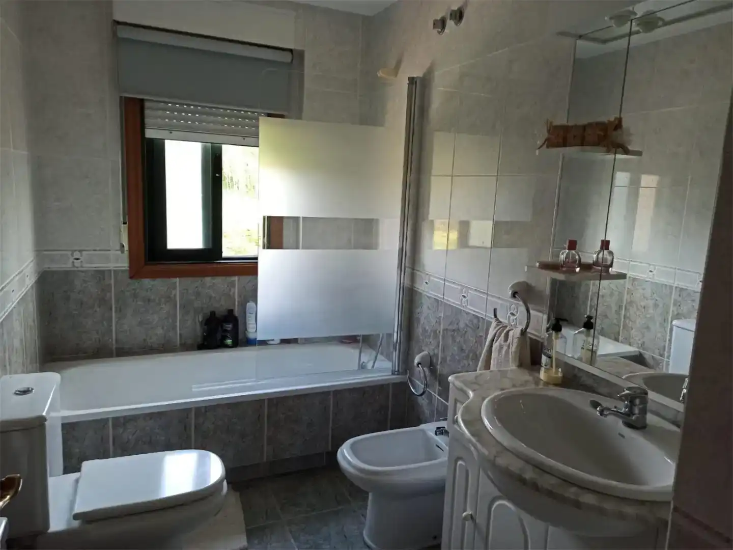 Bany de Apartament de lloguer en Sanxenxo pueblo