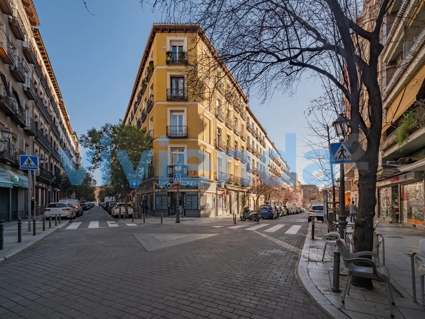 Vista exterior de Piso en venta en  Madrid Capital con Calefacción y Amueblado
