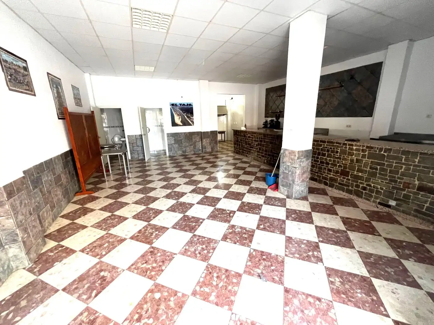 Local comercial de lloguer a El Portil