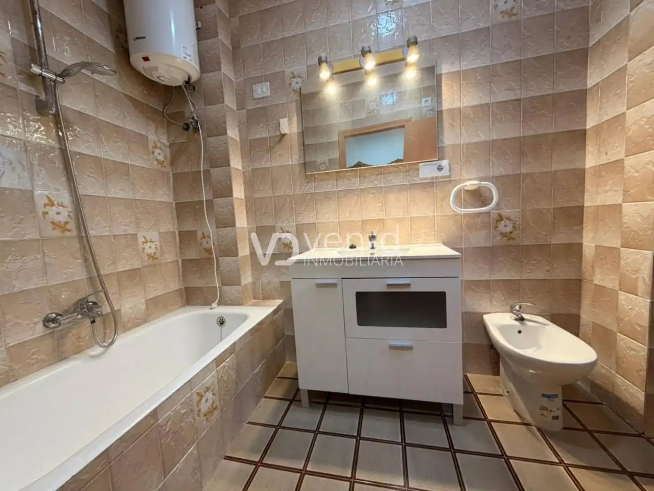 Baño de Dúplex en venta en Enguera