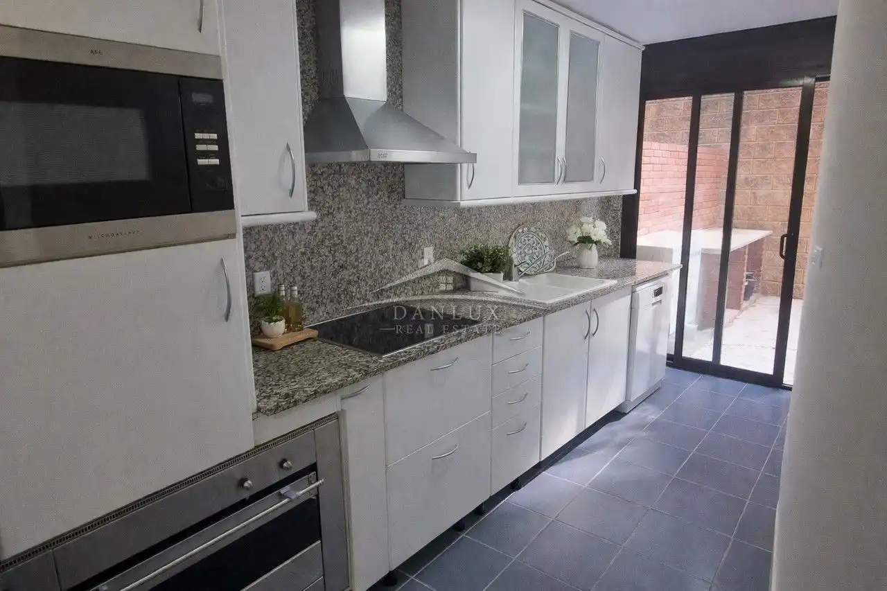 Apartamento en venta en C.NARCISMACIA I DOMENECH, Fenals