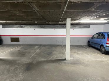 Einzelparkplatz mit Aufzug zum Verkauf in Carrer del Bisbe Torras i Bages