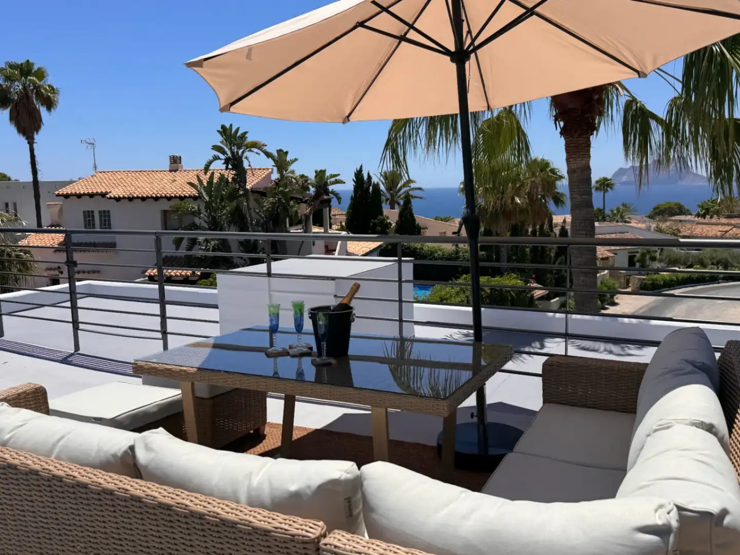 Detached house with pool for sale in El Portet - Pla de Mar