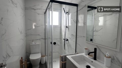 Photo 2 of Room in Cruz Roja, Sevilla Capital