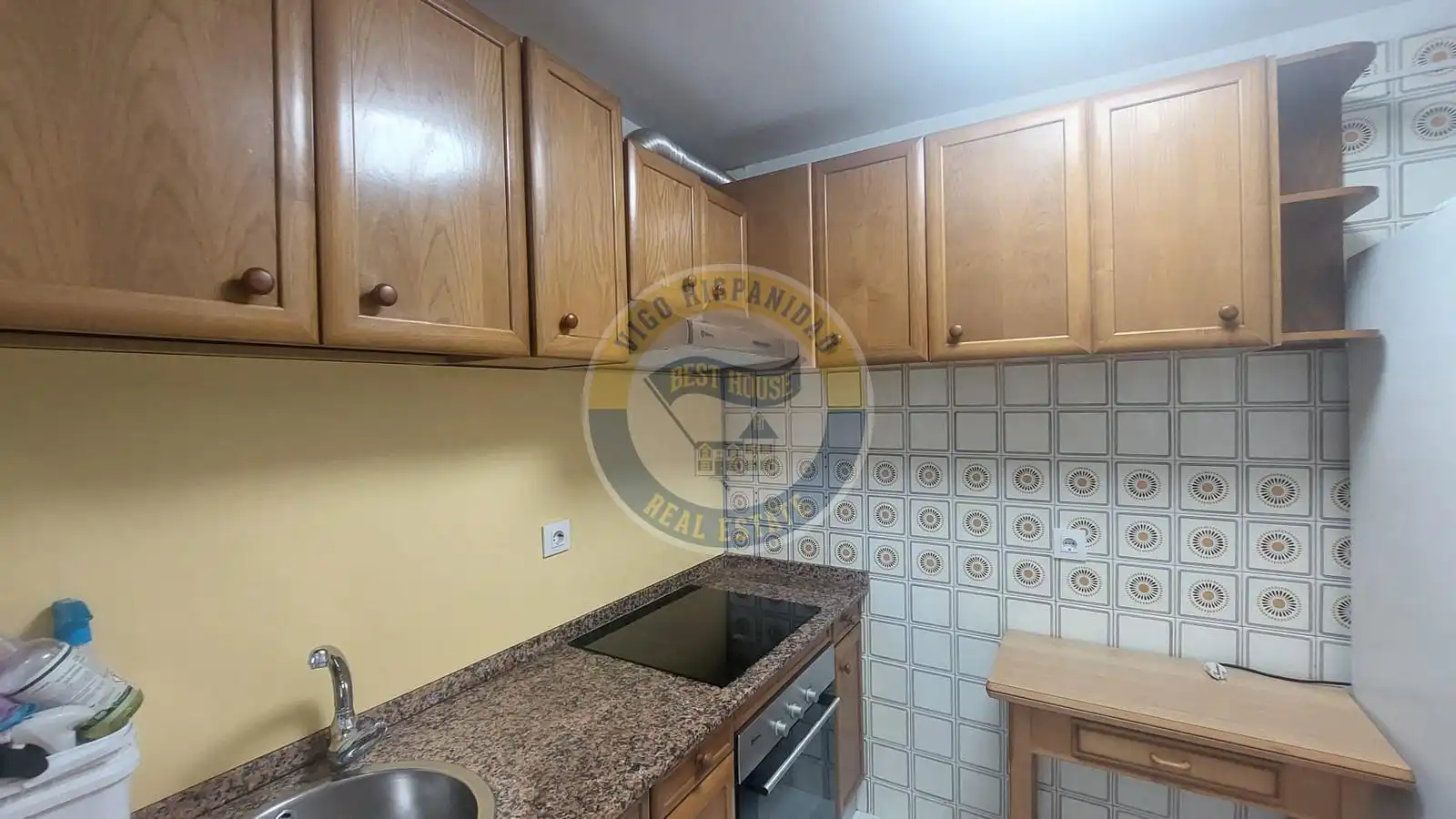 Cocina de Piso en venta en Vigo  con Calefacción