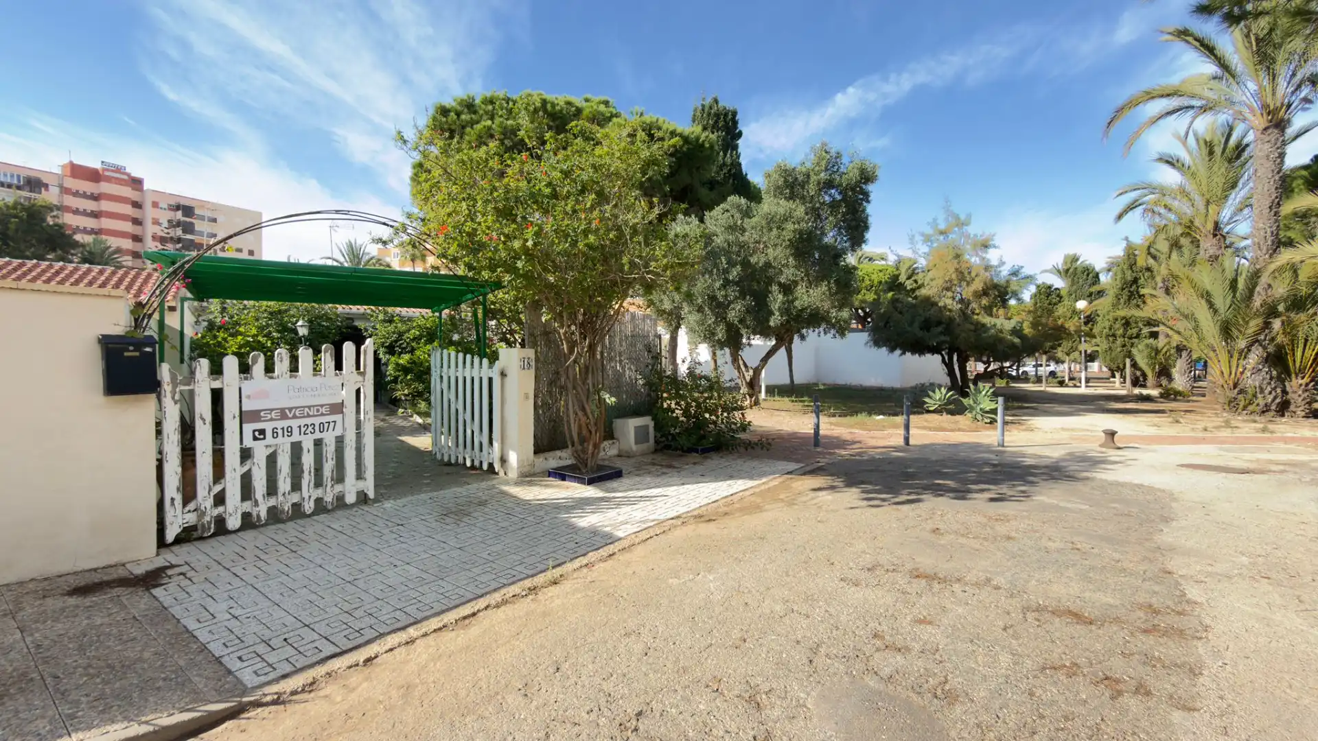 Vista exterior de Casa o chalet en venta en La Manga del Mar Menor con Calefacción, Jardín privado y Terraza