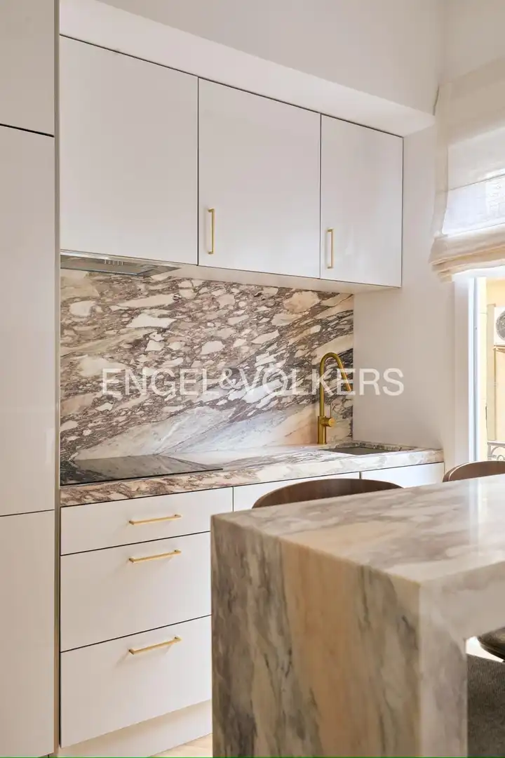Kitchen of Flat for rent in Madrid  with Air Conditioner, Heating and Furnished