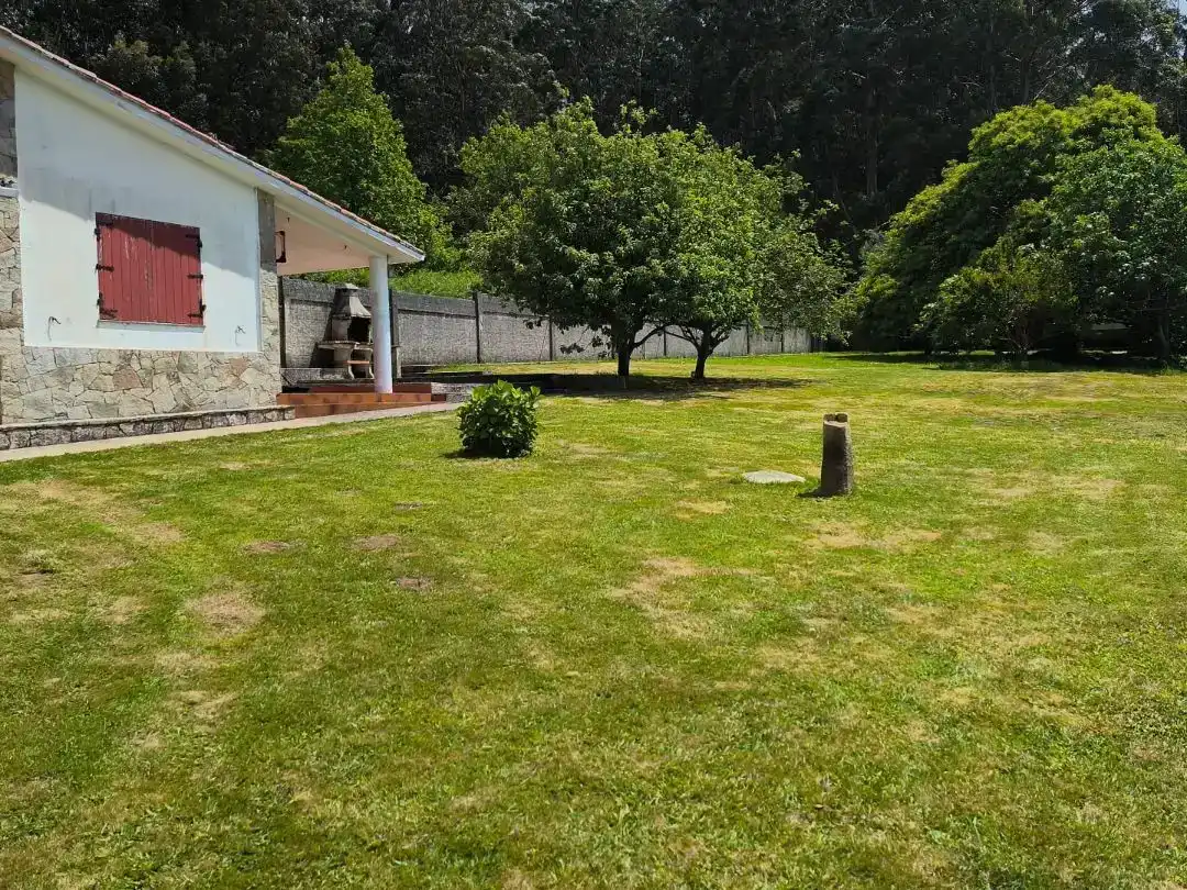 Houses for rent in Oleiros  with Private garden, Storage room and Furnished
