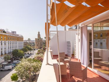 Flat with lift to rent in Casco Antiguo
