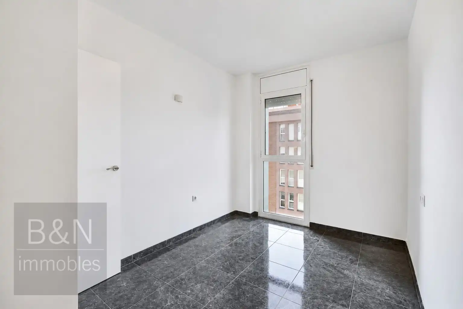 Habitación de Piso en venta en Terrassa con Balcón
