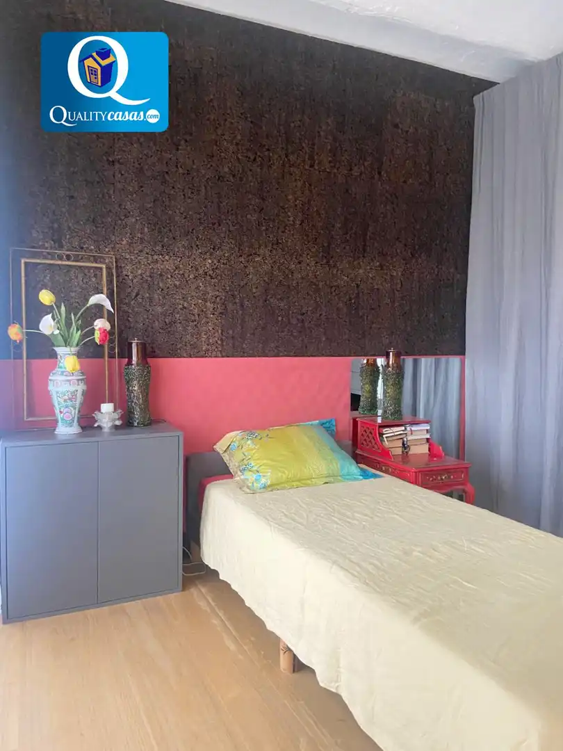 Dormitori de Apartament en venda en Alcoy / Alcoi amb Aire condicionat i Balcó