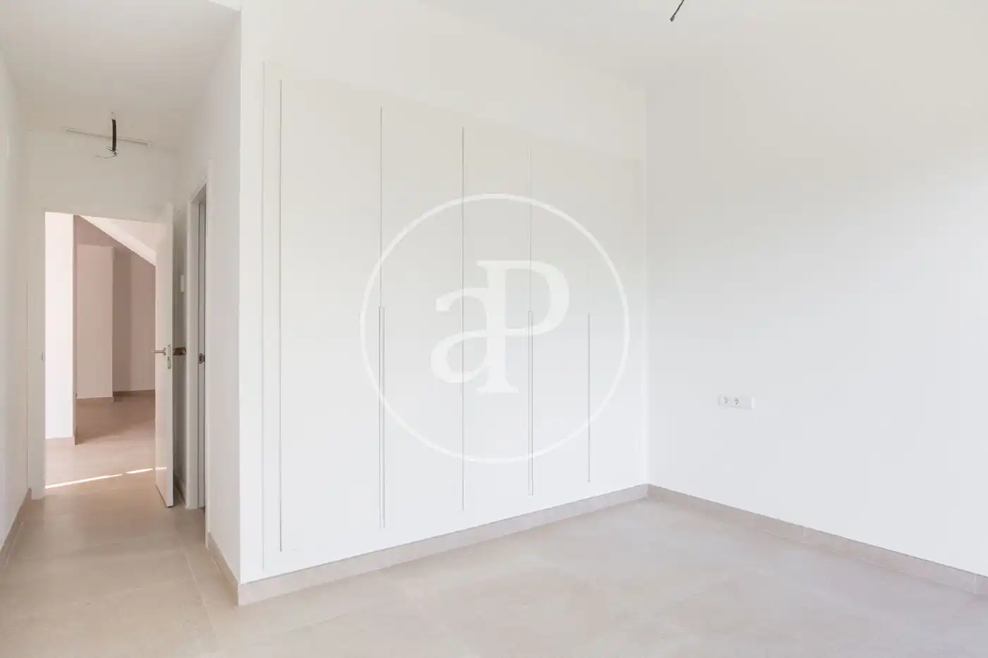 Habitación de Casa adosada en venta en Chiva con Aire acondicionado, Calefacción y Jardín privado