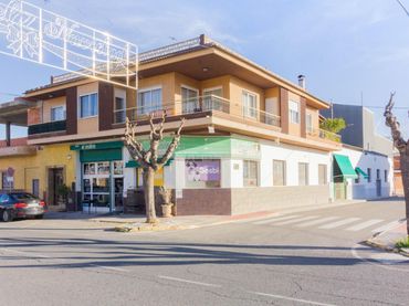 Casa amb balcó en venda a Avenida de Carmen