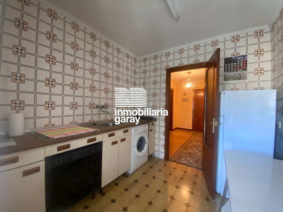 Kitchen of Flat for sale in Villarcayo de Merindad de Castilla la Vieja  with Furnished and Balcony