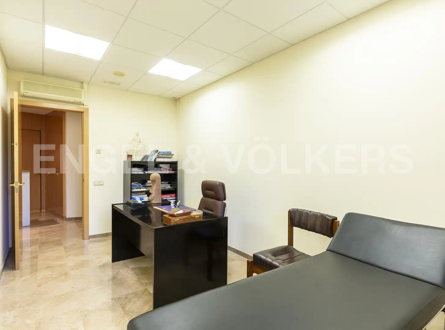 Office for sale in Manresa