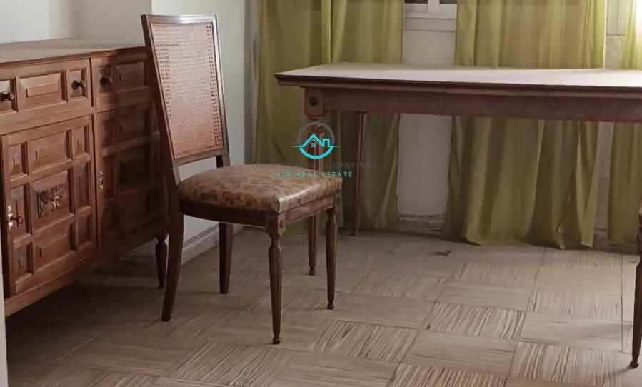 Foto 1 de Pis en venda a Ensanche - Diputación, Alicante