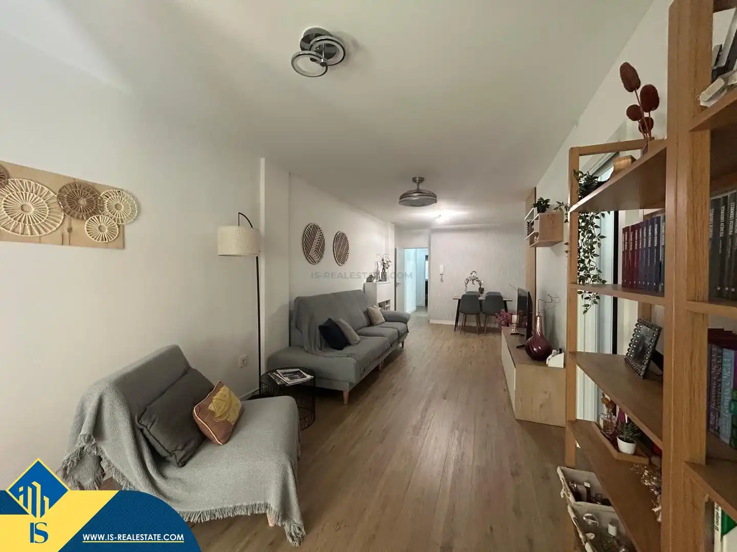 Apartamento reformado con terraza, en la provincia de Alicante, en la ciudad de Torrevieja, en el barrio de Playa del Cura. 3 habi, imatge 4