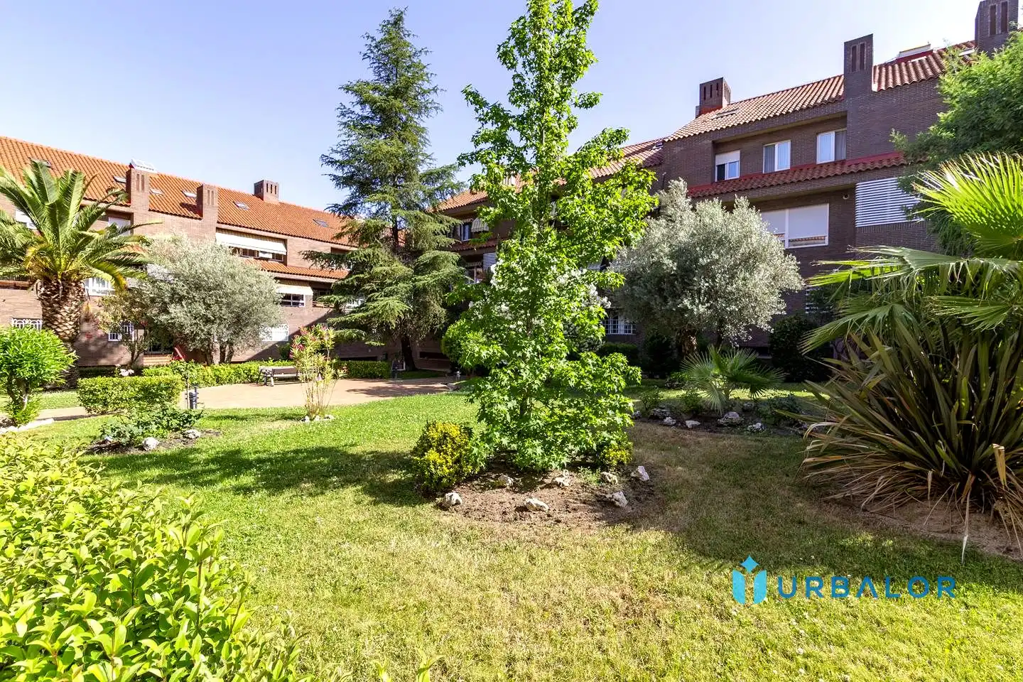 Jardín de Dúplex en venta en Alcorcón con Aire acondicionado, Calefacción y Parquet