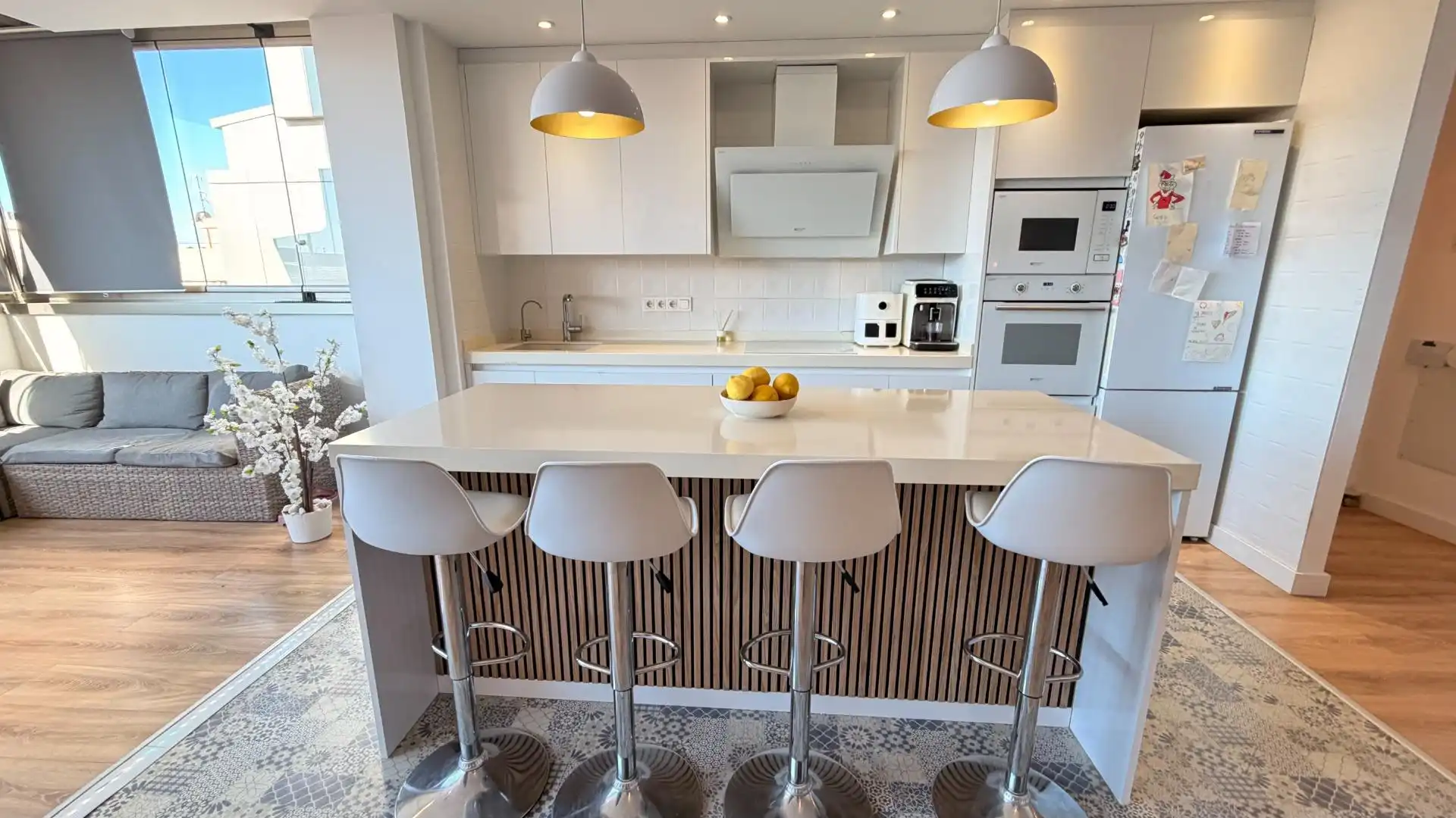 Küche von Dachboden zum Verkauf in Elche / Elx mit Heizung, Terrasse und Abstellraum