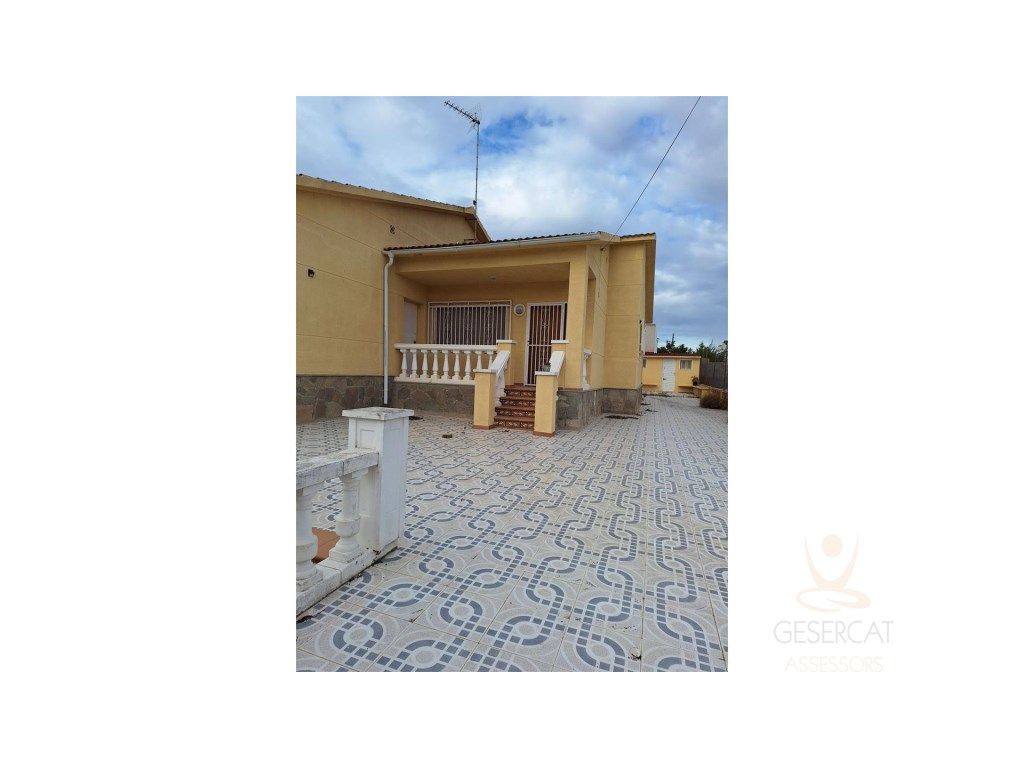 Casa o chalet en venta en Calle Zinnia, Nou Vendrell