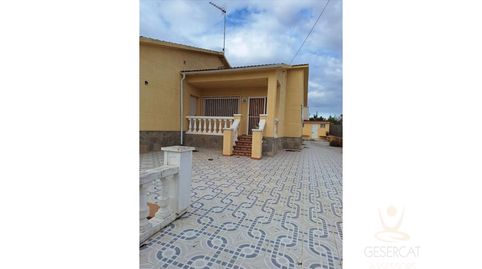 CASA EN URBANIZACION EXCLUSIVA
