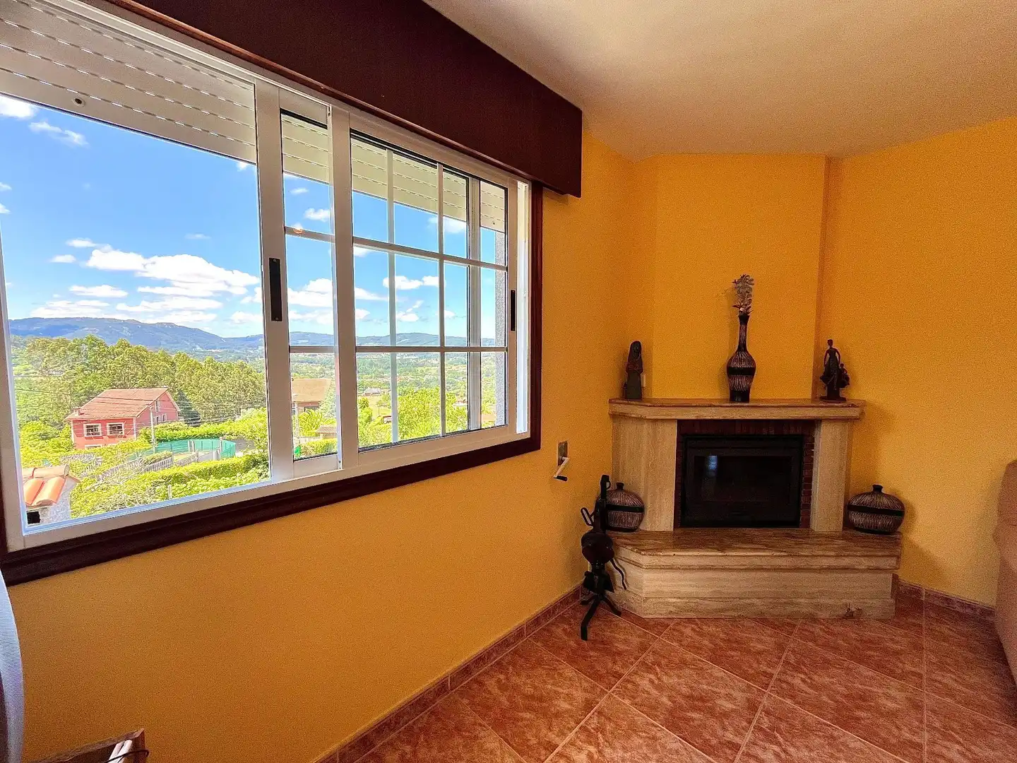 Sala de estar de Casa o chalet en venta en Cambre  con Jardín privado