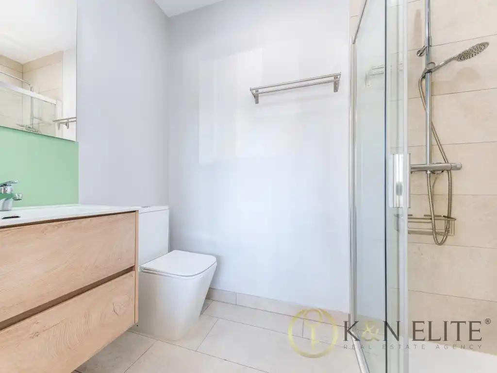 Bathroom of Houses for sale in Petrer  with Air Conditioner, Private garden and Swimming Pool