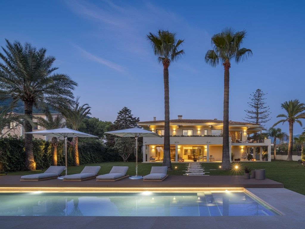 Piscina de Casa o xalet en venda en Bunyola amb Aire condicionat, Calefacció i Jardí privat