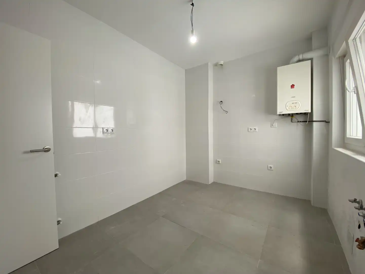 Badezimmer von Wohnung zum Verkauf in Torrelavega  mit Heizung