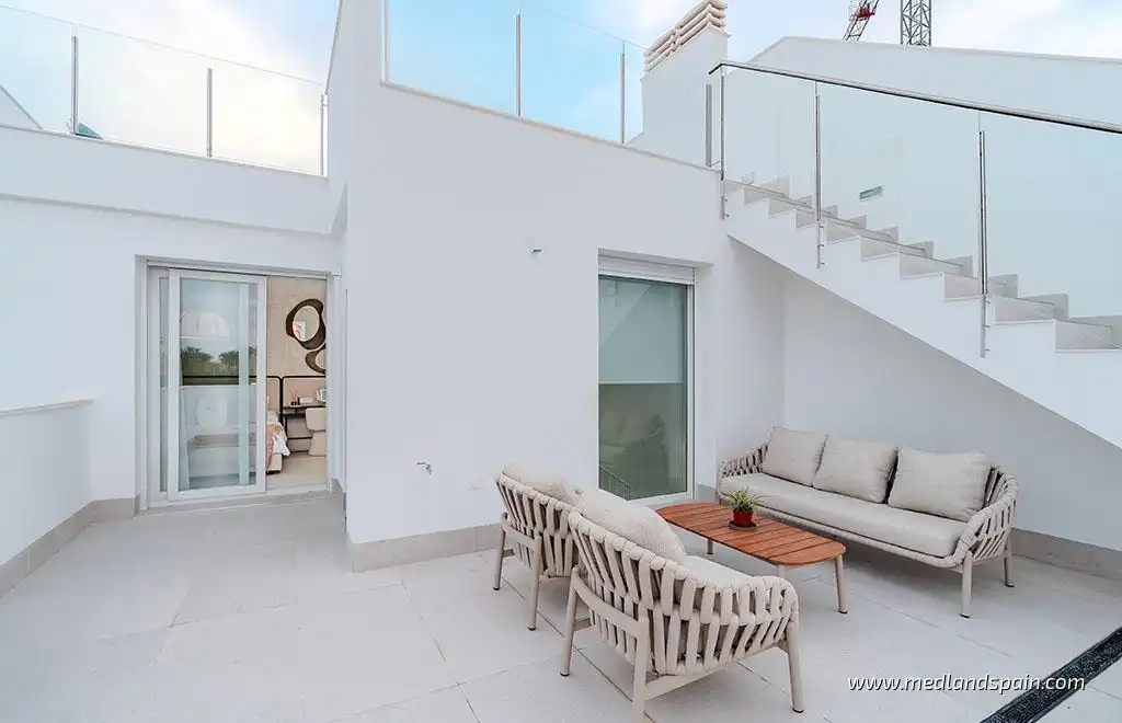 Chalet con piscina en venta en Las Lomas de Rame - Bahía Bella, imagen 11