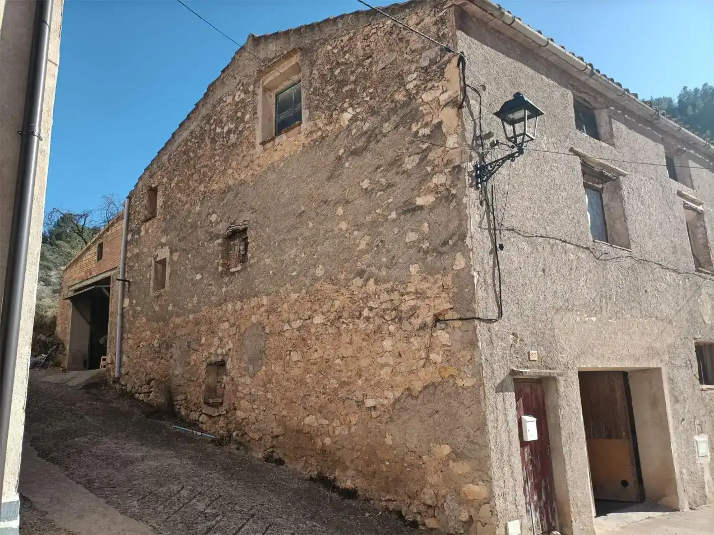 Vista exterior de Casa adosada en venda en Prat de Comte