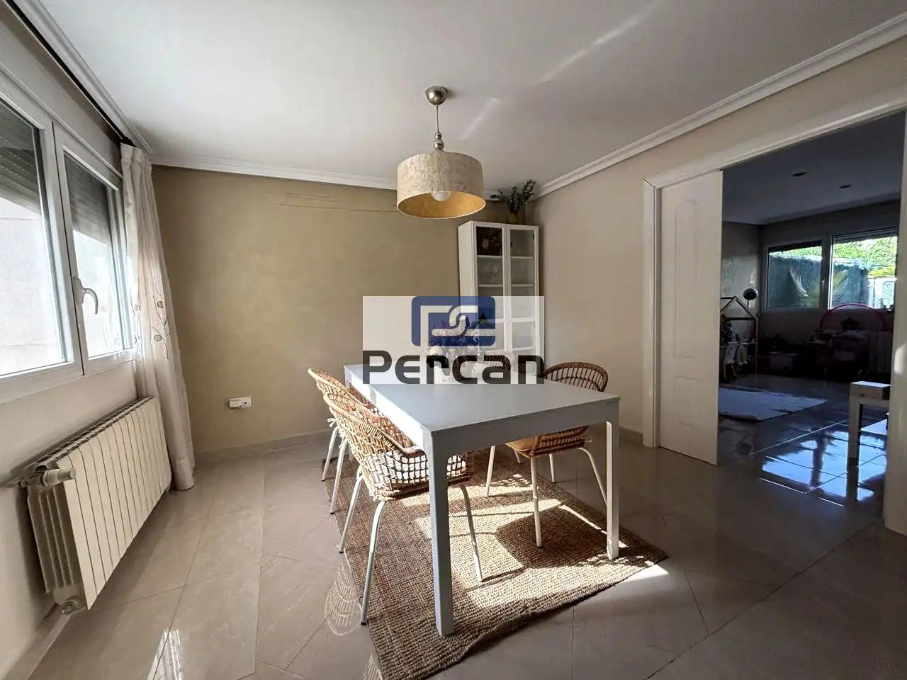 Comedor de Casa o chalet en venta en El Campello con Aire acondicionado, Calefacción y Jardín privado