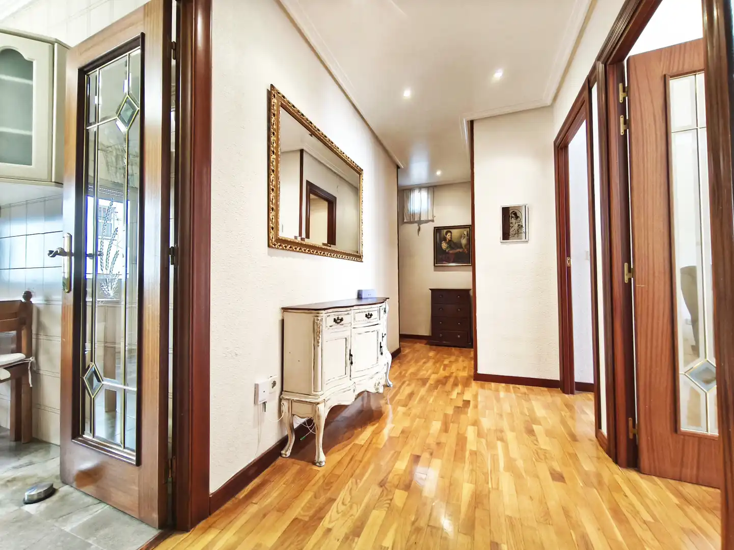 Pis en venda en  Logroño amb Calefacció, Parquet i Terrassa