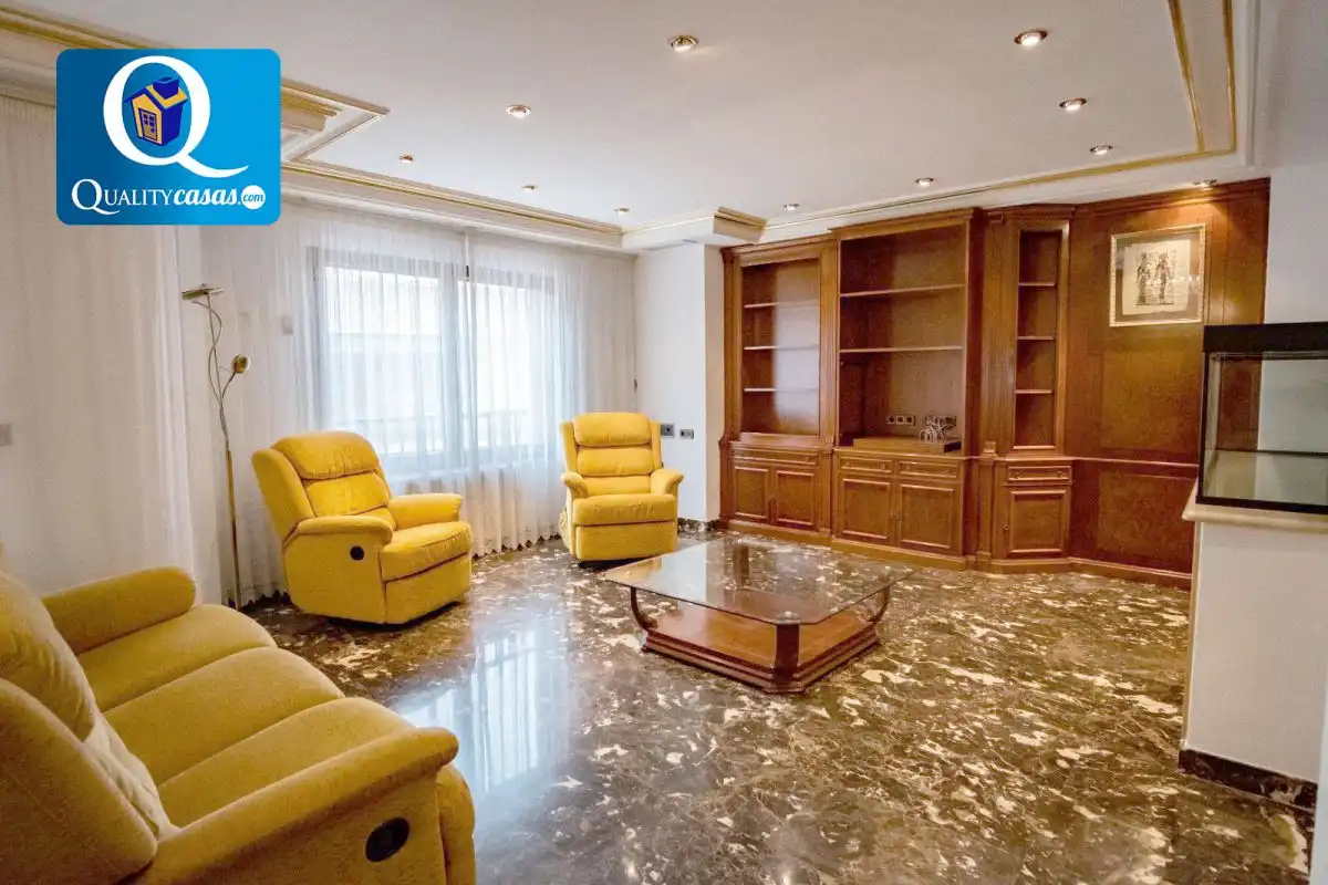 Sala de estar de Casa adosada en venta en Novelda con Aire acondicionado, Calefacción y Terraza