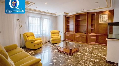 Foto 4 de Casa adosada en venta en Novelda, Alicante