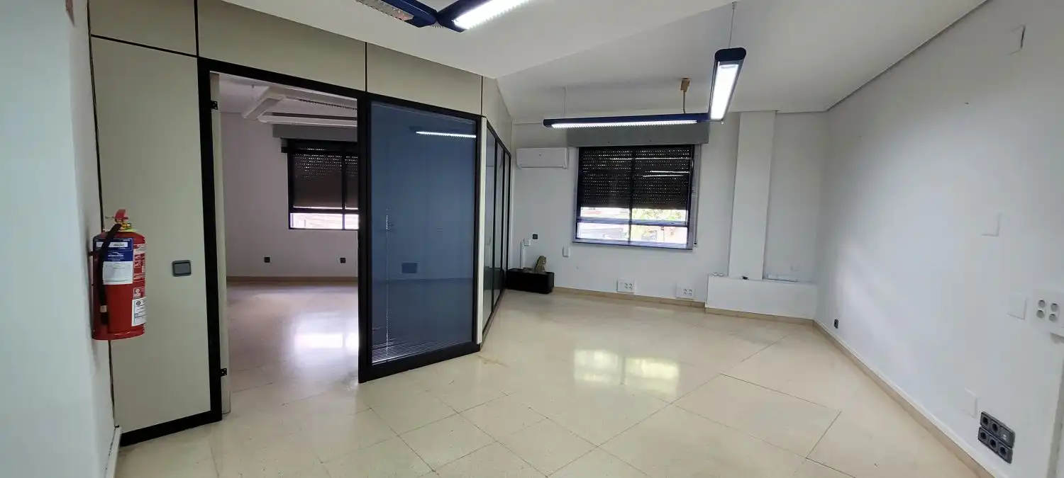 Office for rent in Albacete  with Air Conditioner and Heating