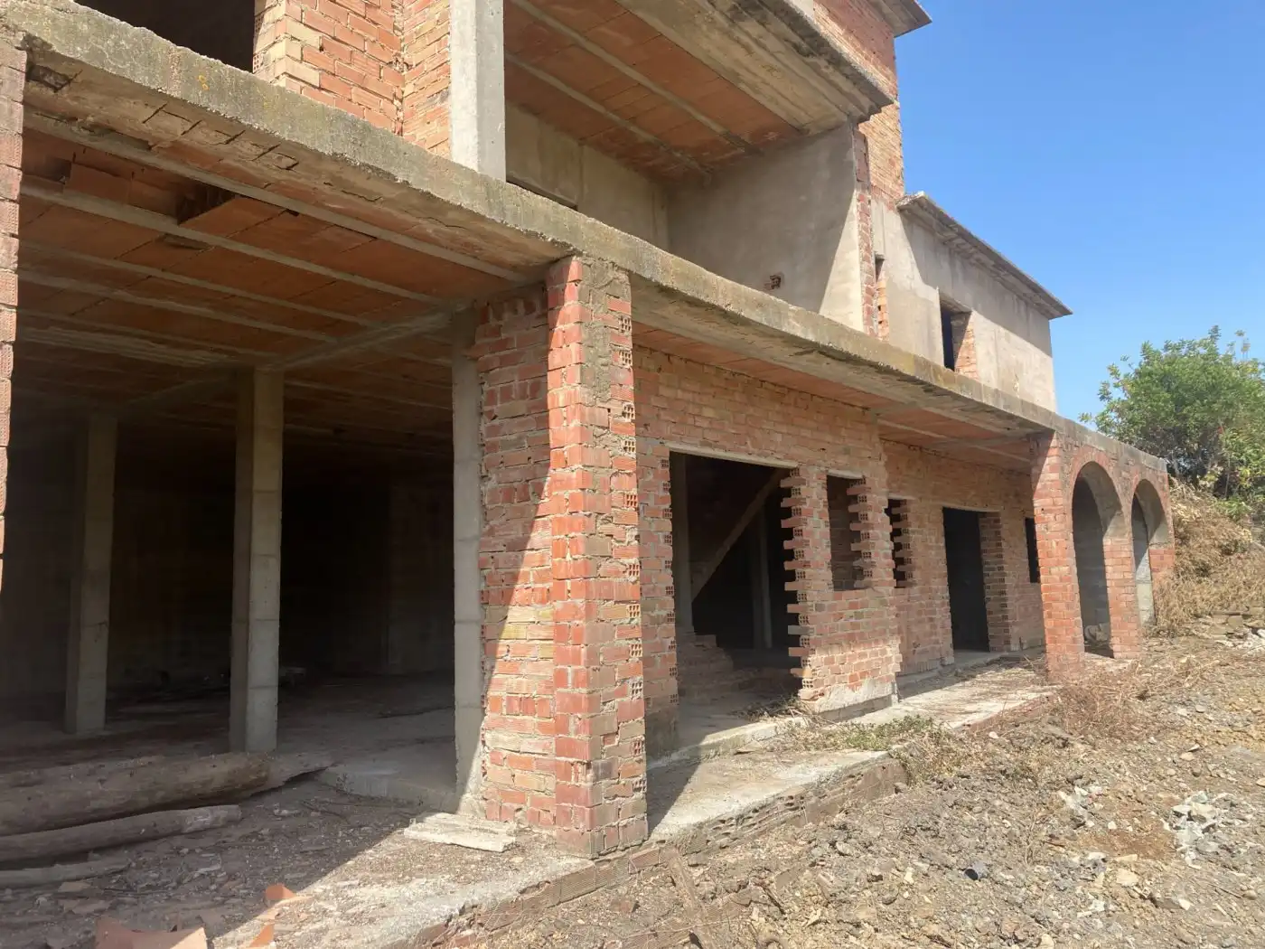 Vista exterior de Finca rústica en venda en Estepona amb Balcó