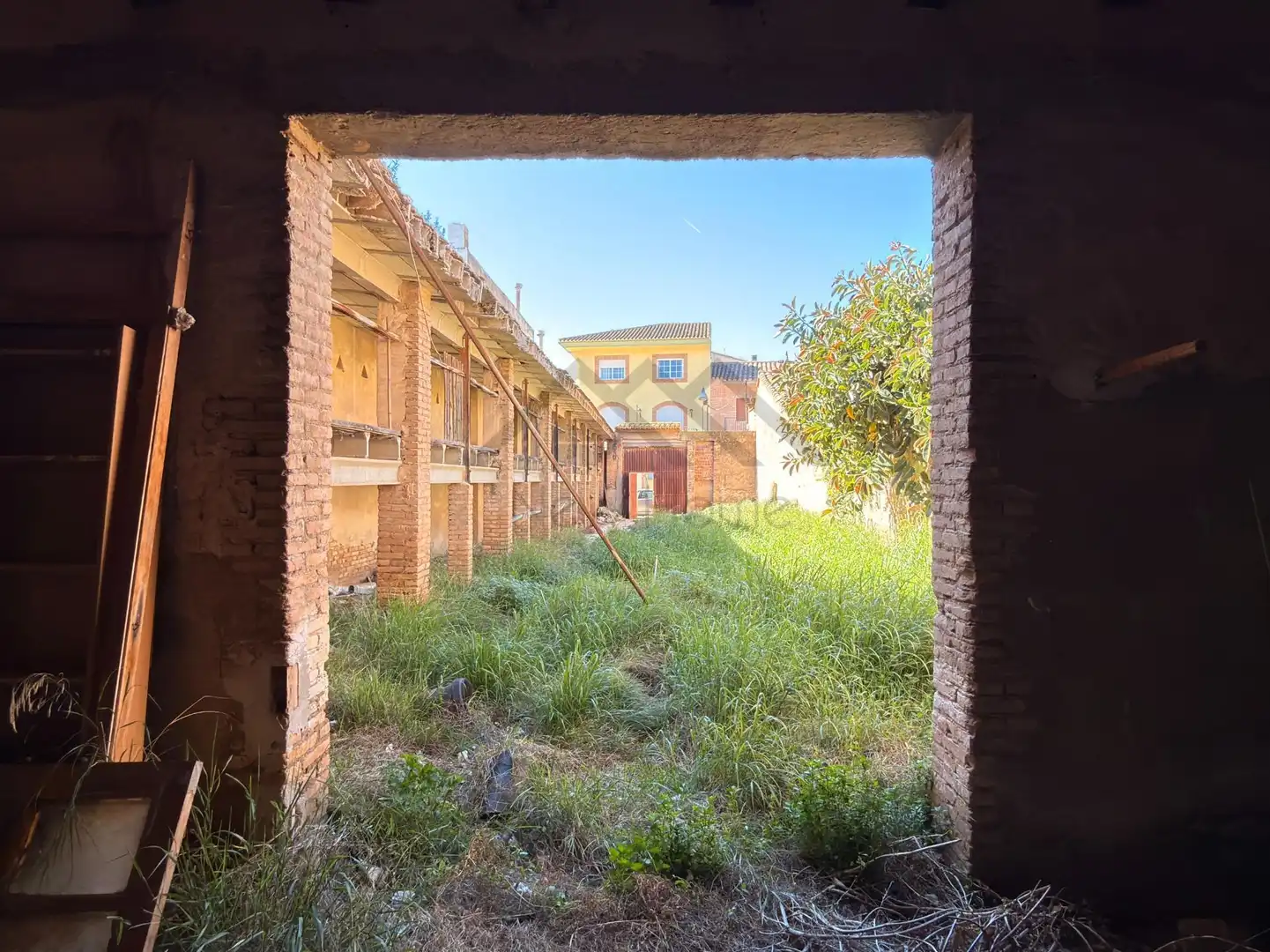 Exterior view of Residential for sale in La Pobla de Vallbona
