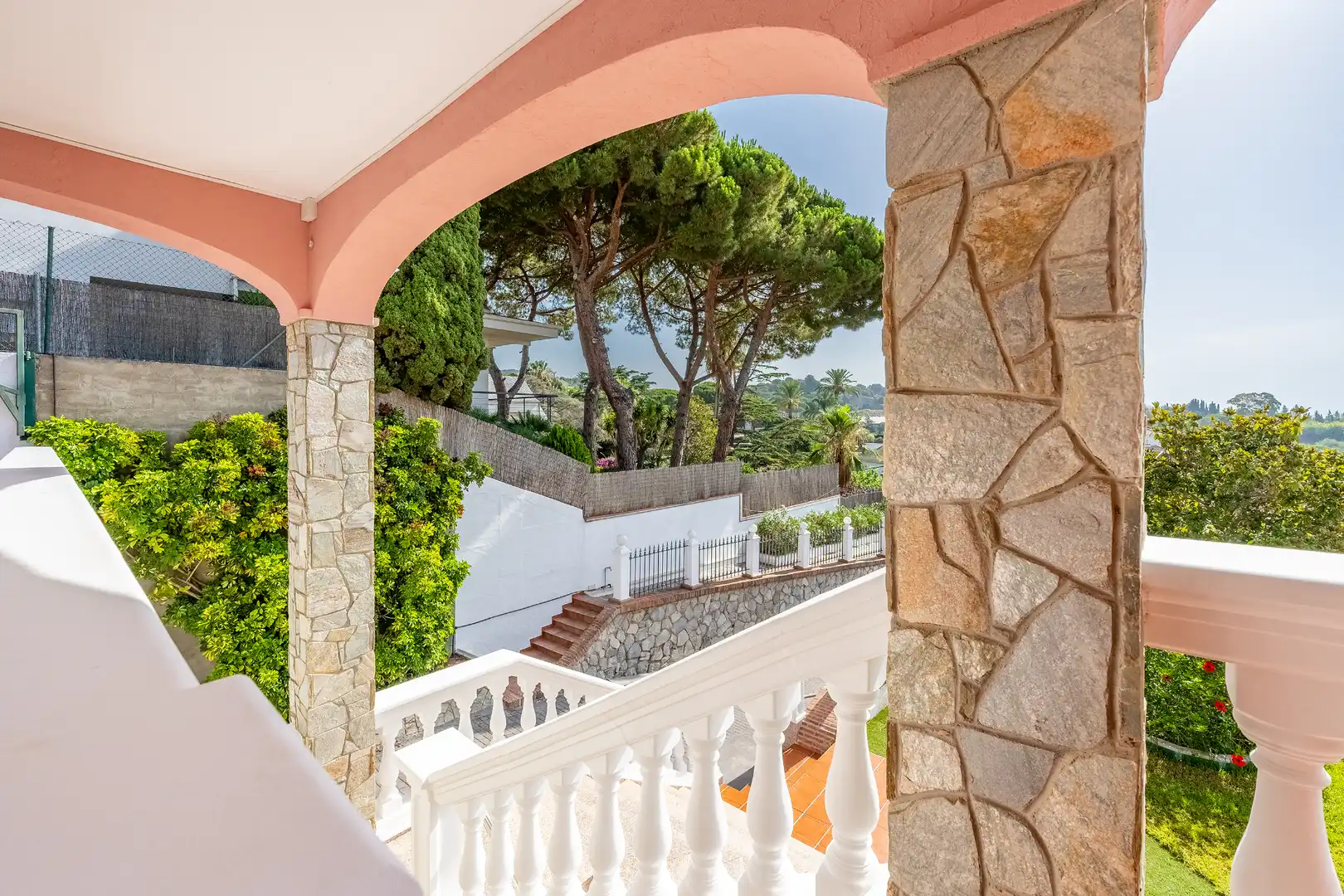 Terraza de Casa o chalet en venta en Badalona con Aire acondicionado, Calefacción y Jardín privado