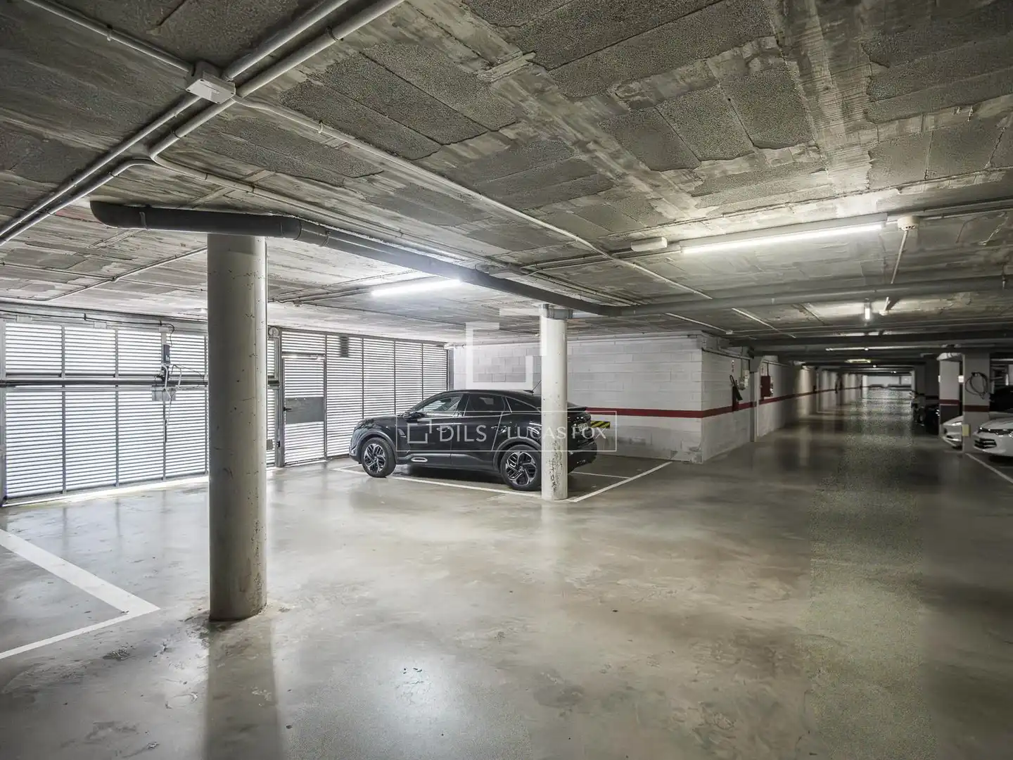 Parking of Flat for sale in Sant Cugat del Vallès  with Air Conditioner, Heating and Terrace