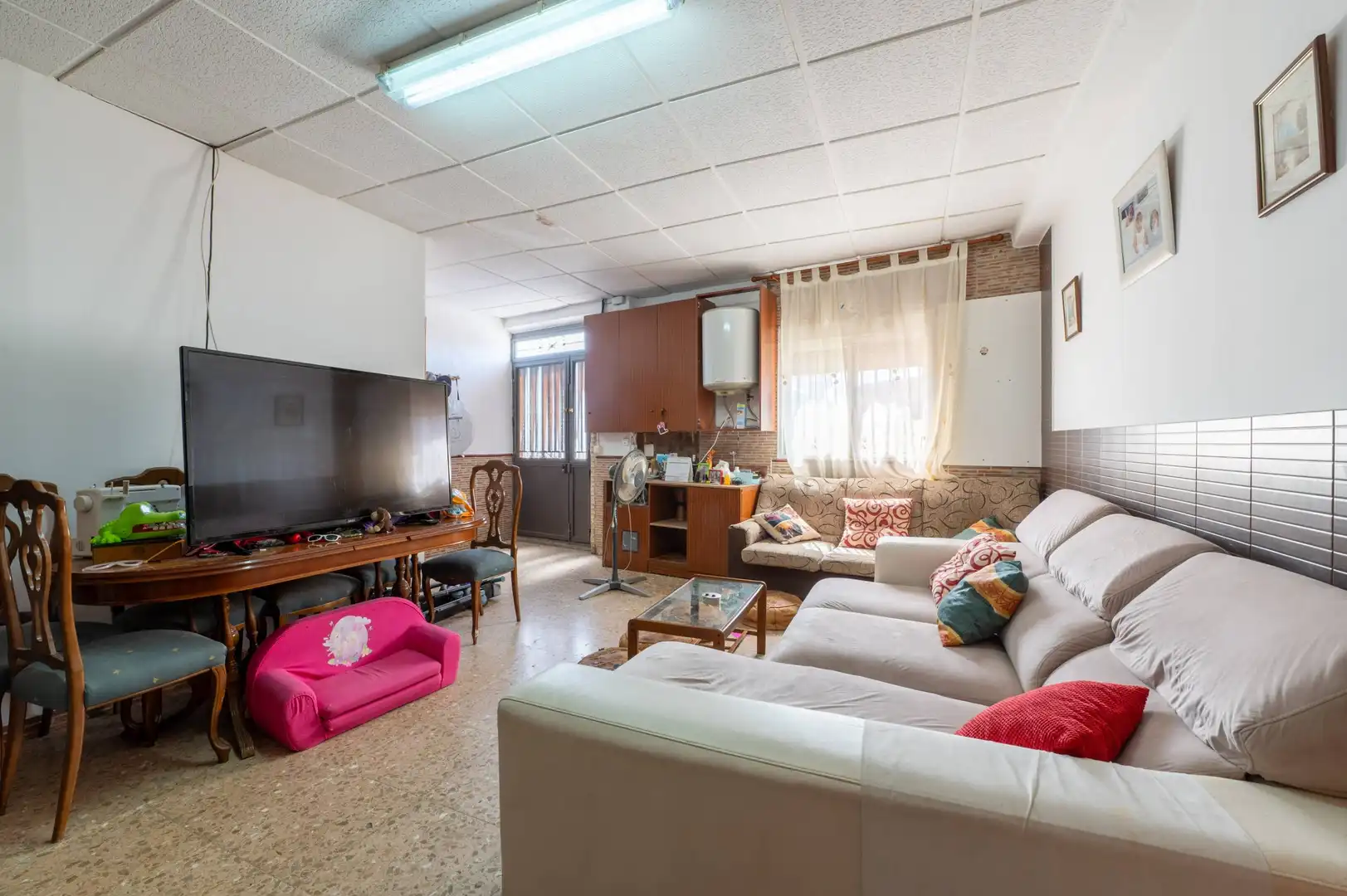 Sala de estar de Casa o chalet en venta en Calzada de Calatrava con Calefacción