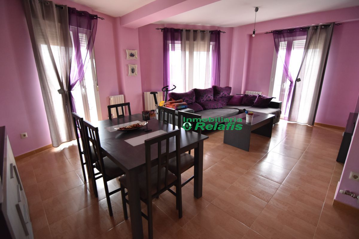 Living room of Flat for sale in Ciudad Rodrigo  with Heating, Terrace and Balcony