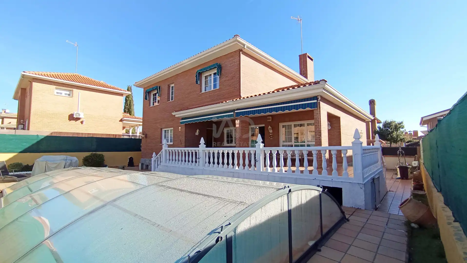 Exterior view of Houses for sale in Meco  with Heating, Terrace and Swimming Pool